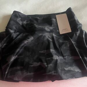 Athleta Gray Camouflage Skirt